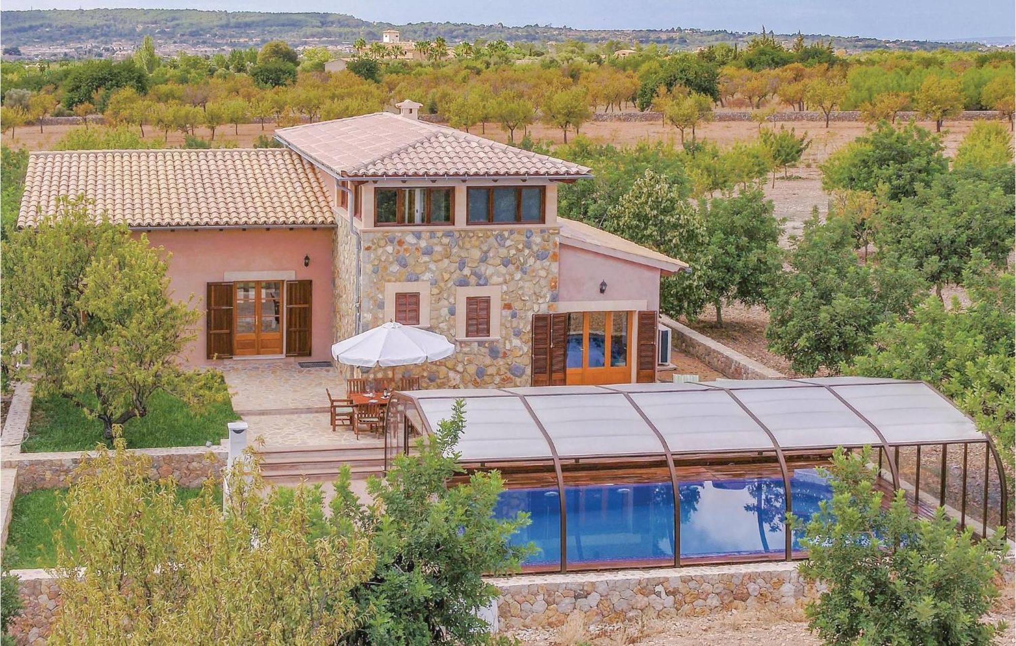 Beautiful In Santa Maria With Kitchen Semesterbostad Santa Maria del Cami (Mallorca)